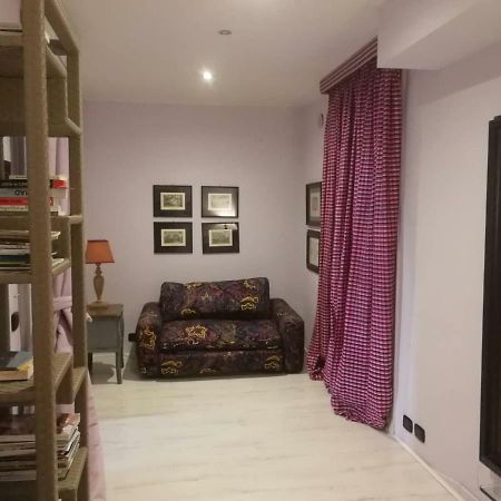 バーリ Gatto Bianco Casa Dei Venti Bed & Breakfast エクステリア 写真