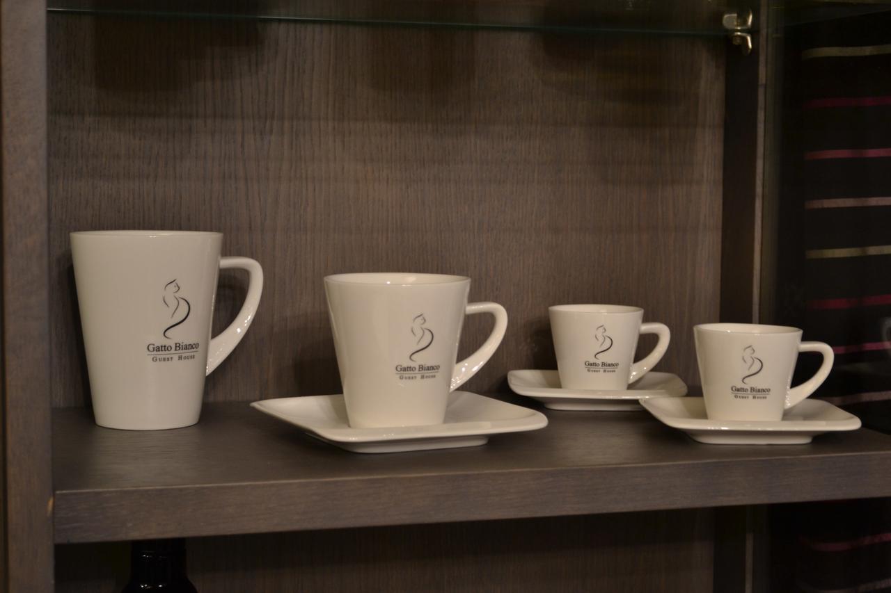 バーリ Gatto Bianco Casa Dei Venti Bed & Breakfast エクステリア 写真