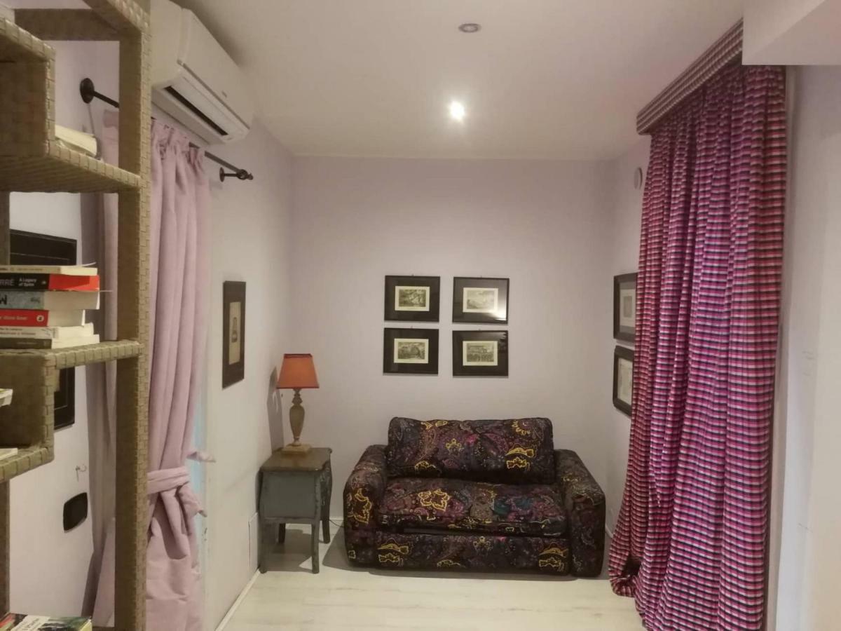 バーリ Gatto Bianco Casa Dei Venti Bed & Breakfast エクステリア 写真